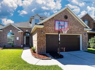 18311 Redoak Manor Ln, Cypress, TX 77433