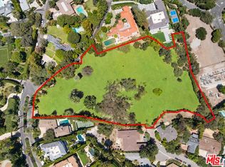12 Oakmont Dr, Los Angeles, CA 90049