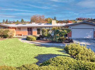 2030 121st Ave SE, Bellevue, WA 98005