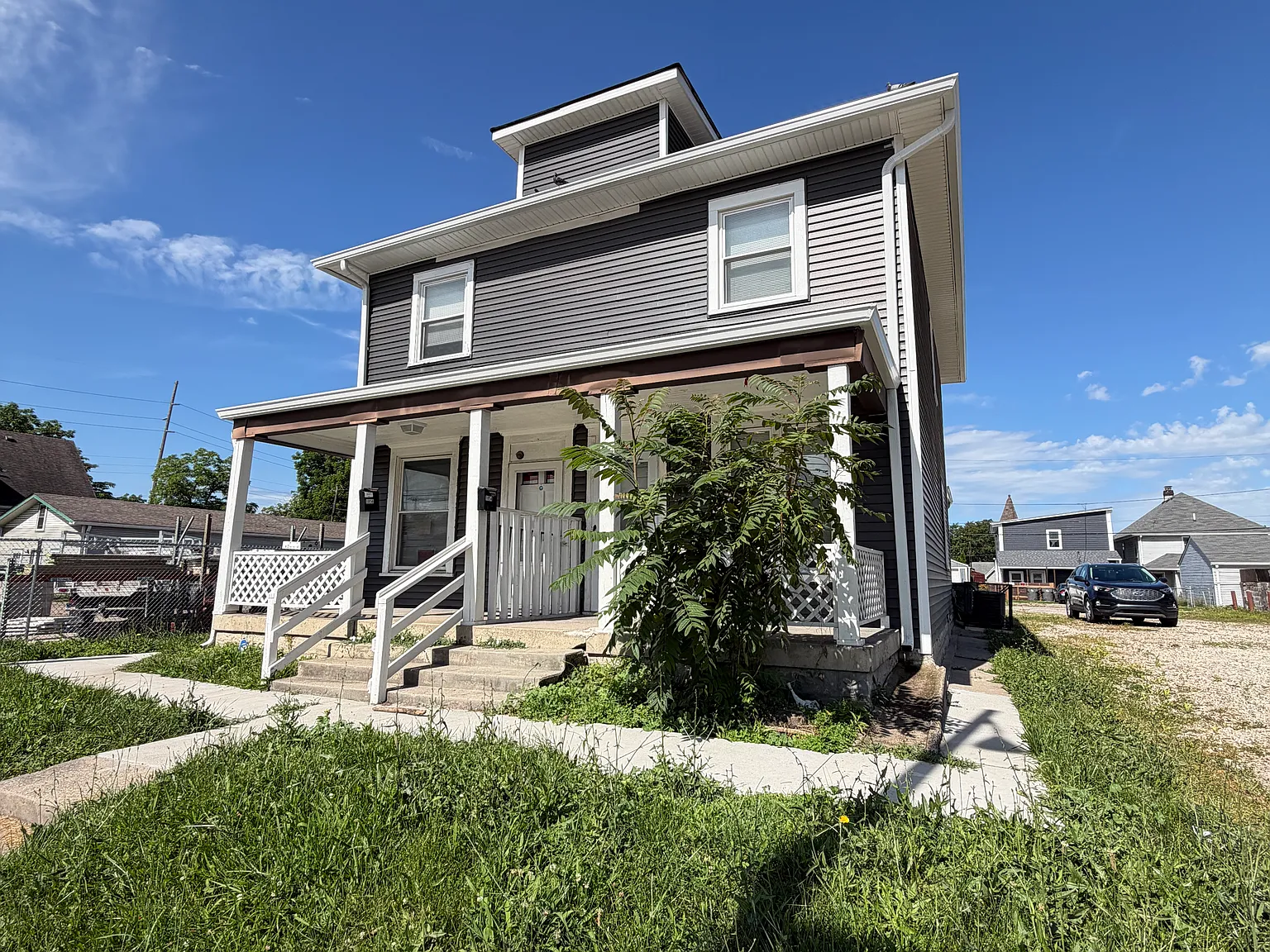 2 bed, 1136 sqft, $1,400 — Photo 1