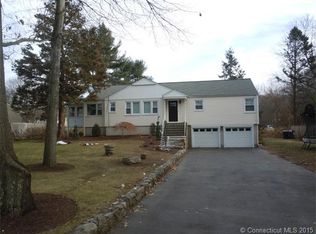 55 Larkspur Dr, Trumbull, CT 06611
