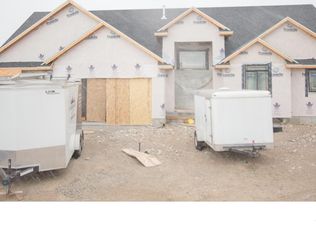 43 N White Pine Ln, Rigby, ID 83442