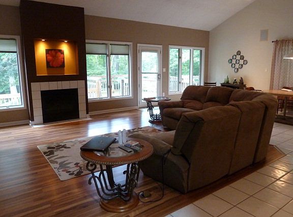 4th image of 161 Kathwood Dr
