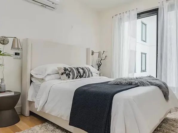 260 Gold Street image 2 of 27