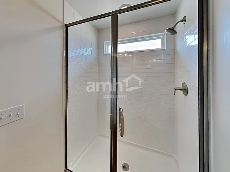 5063 Trailwater Dr — Photo 14