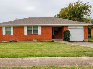 8730 Gladwood Ln, Dallas, TX 75243