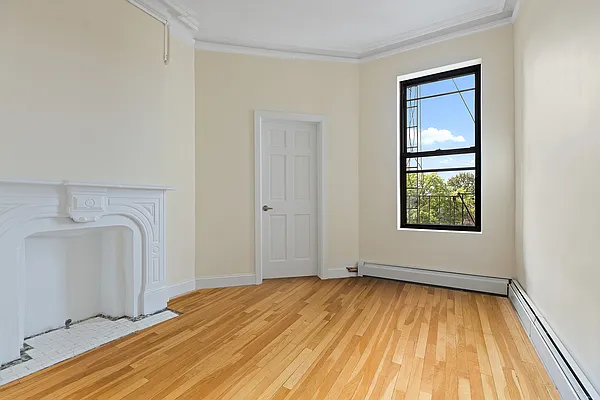 Rented by Corcoran | media 15