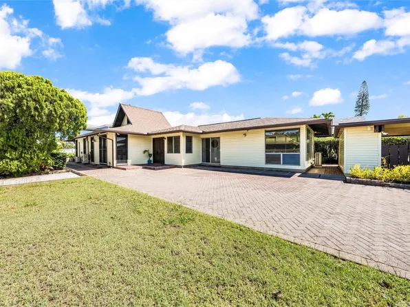 95-302 Auhaele Pl, Mililani, HI 96789