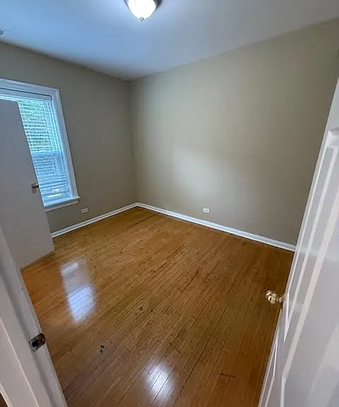 5868 N Ridge Ave #2 — Photo 6