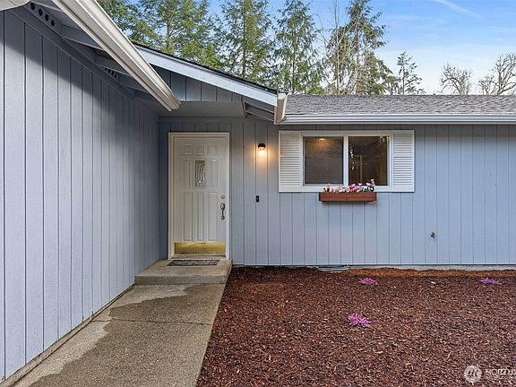 2nd image of 8627 34th Court SE