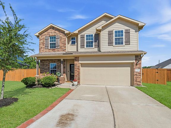 2nd image of 2401 Abbot Brook Dr