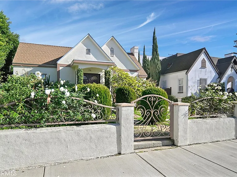 156 S Edinburgh Ave — Photo 3