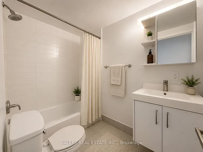 50 Selkirk St #209 — Photo 7