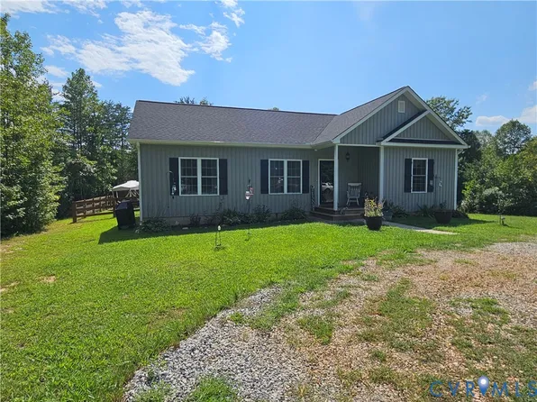 551 Poorhouse Rd, Rice, VA 23966