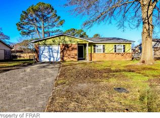 2226 Kingsberry Ln, Fayetteville, NC 28304