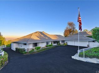 21 Chuckwagon Rd, Rolling Hills, CA 90274