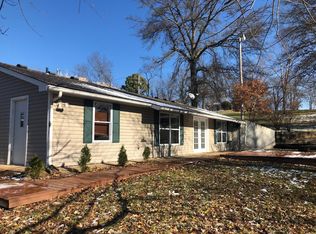 6481 S Old Village Rd, Columbia, MO 65203