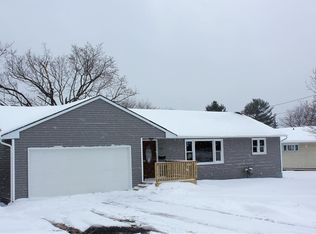 207 Old Liverpool Rd, Liverpool, NY 13088