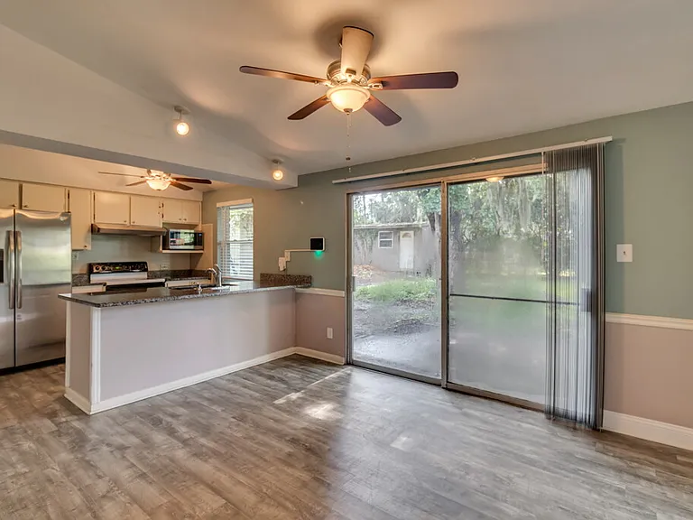 12444 Largo Dr — Photo 6