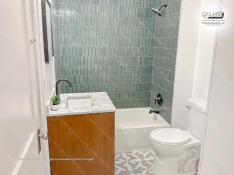 2515 Bagley St — Photo 7