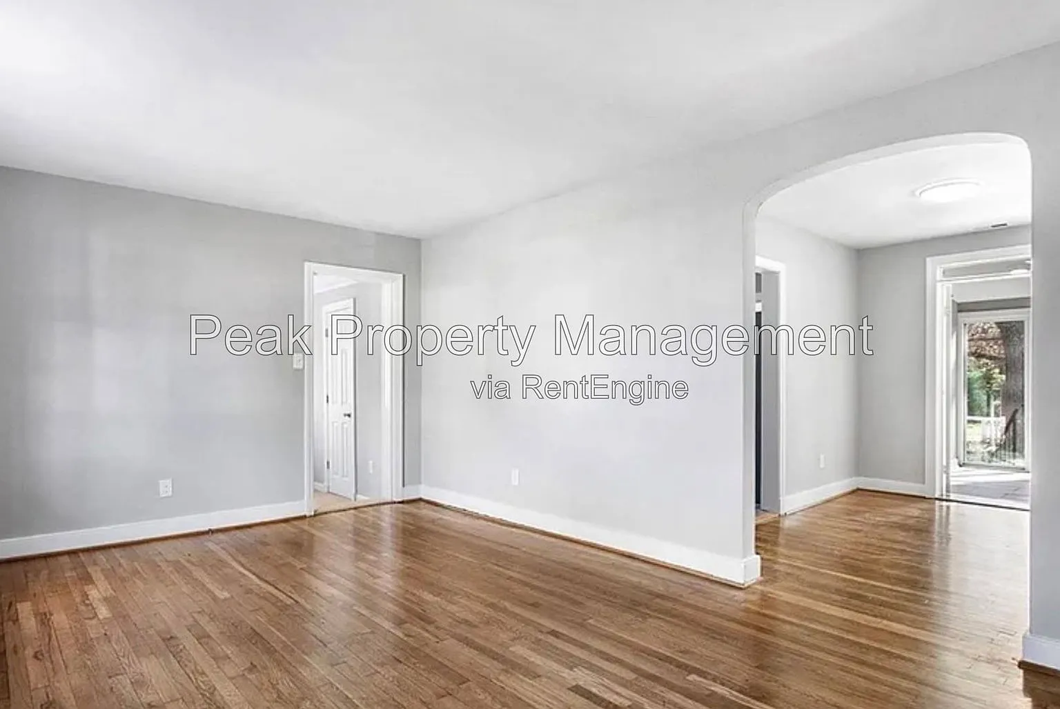2 bed, 2.5 bath, 1358 sqft, $3,400 — Photo 4
