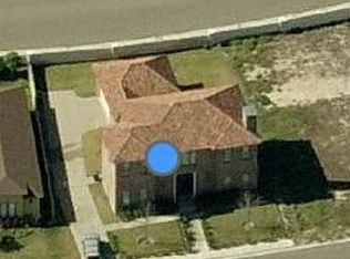 10806 Grenville Rd, Laredo, TX 78045