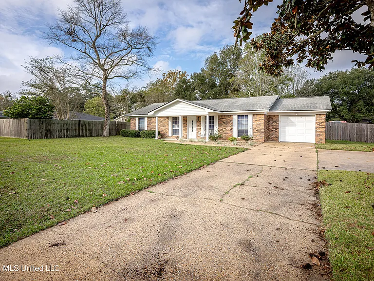 1213 King Henry Dr — Photo 65