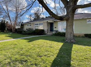 924 Palace St UNIT 2, Aurora, IL 60506