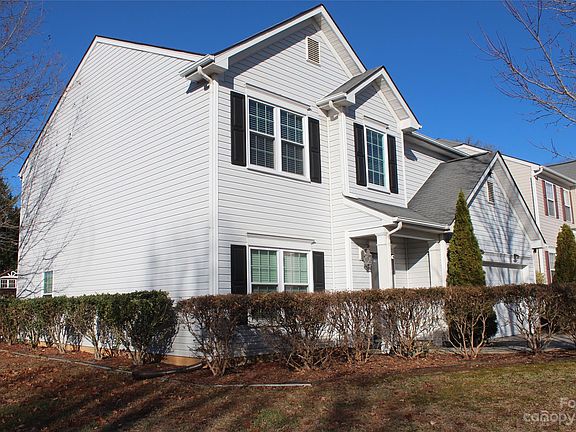 2nd image of 6238 Shelley Ave