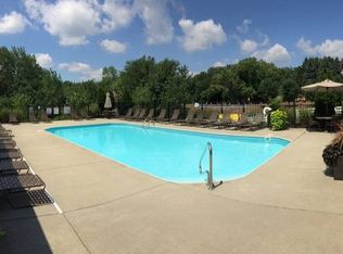 3901 Newton Abbey Ln, Groveport, OH 43125