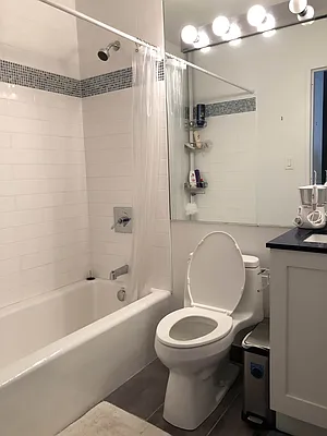 Rented by Lexiti Realty Corp | media 31