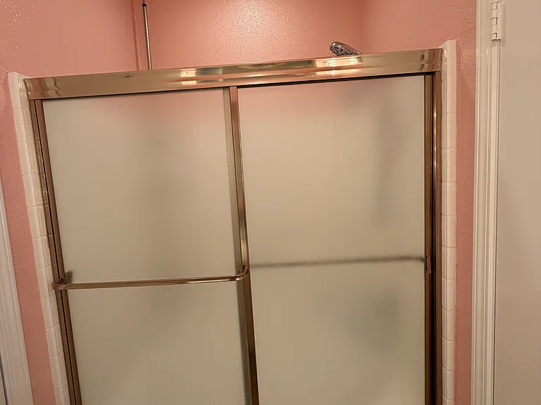 8147 N Cedar Ave #107 — Photo 29
