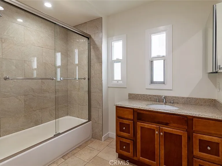 1418 Ellsmere Ave — Photo 16