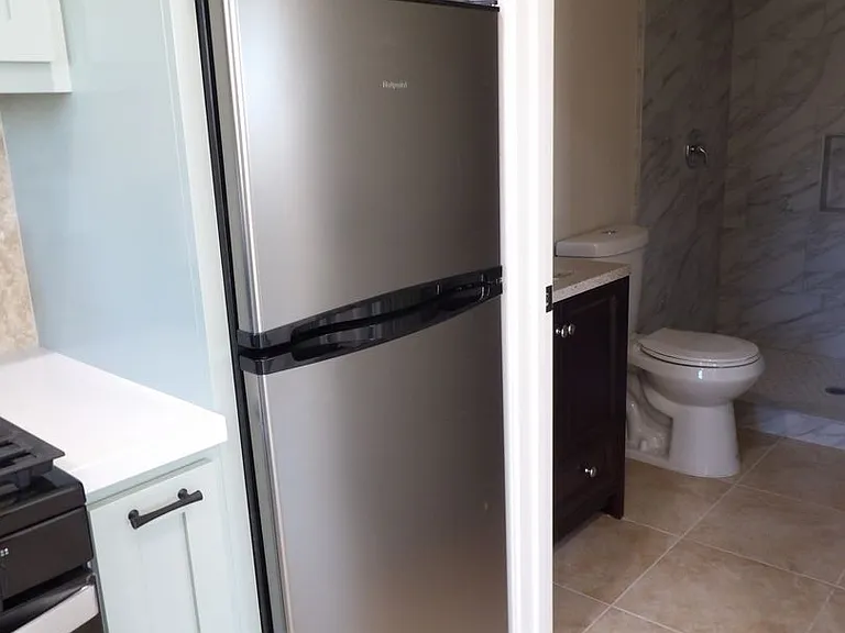 1108 W Hickory Ave #A — Photo 7