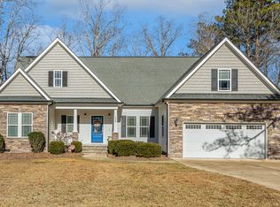 609 E Harnett St, Lillington, NC 27546