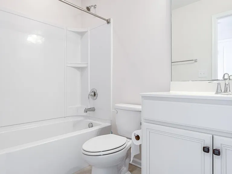 247 Begen St — Photo 17