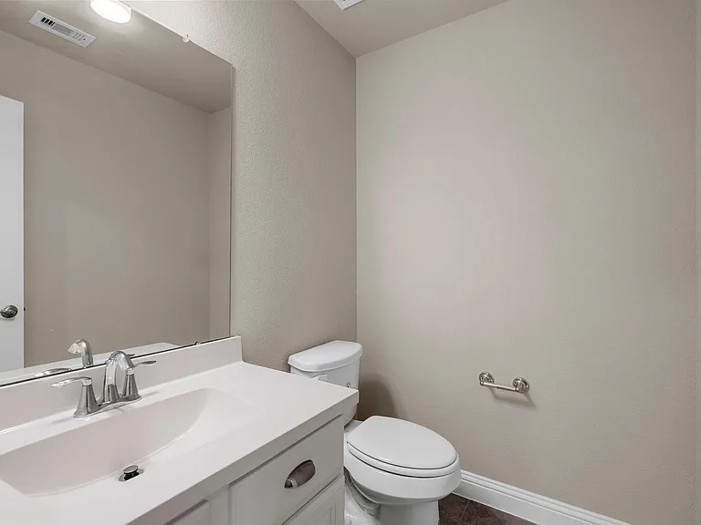 39 Quiet Vista Dr — Photo 33