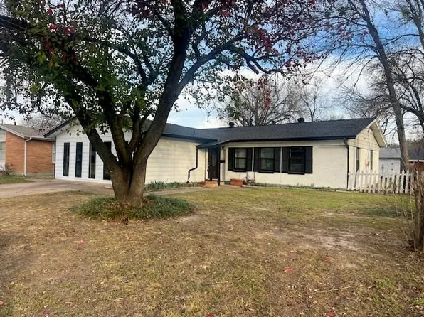 3509 Princeton Dr, Irving, TX 75062