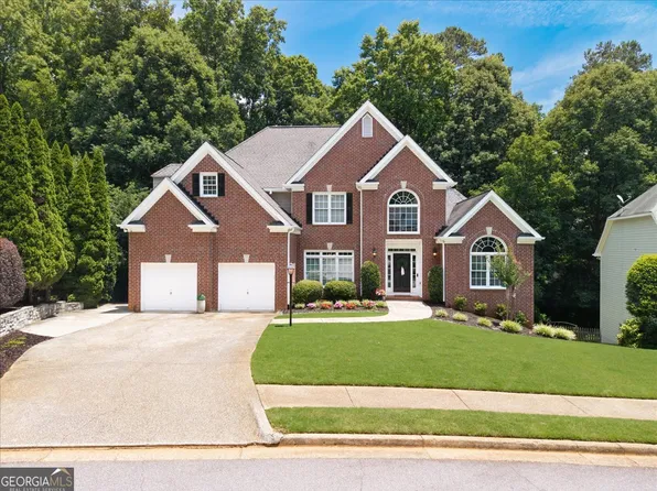 651 Goldenwood Ct, Powder Springs, GA 30127