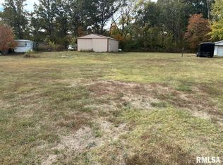 18939 N Justin Ln, Mount Vernon, IL 62864