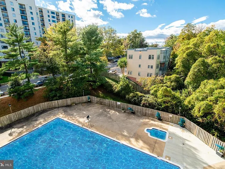 6301 Stevenson Ave #303 — Photo 3