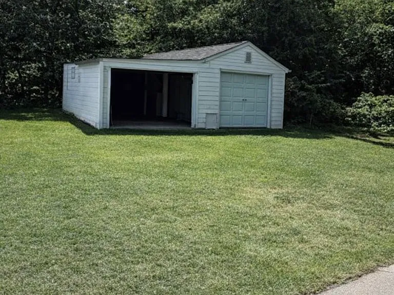 1507 Davis St — Photo 7