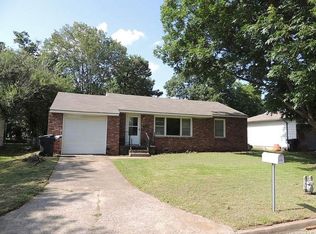 310 E Falletti Ave, Claremore, OK 74017