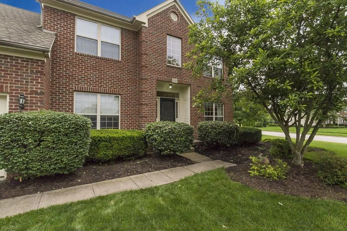 512 Ely Ct N photo 1