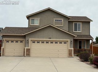 1124 Hallamwood Dr, Colorado Springs, CO 80911