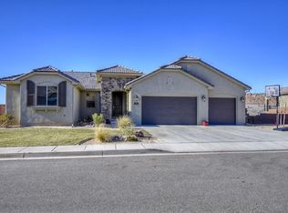393 E Nagano Dr, St George, UT 84790