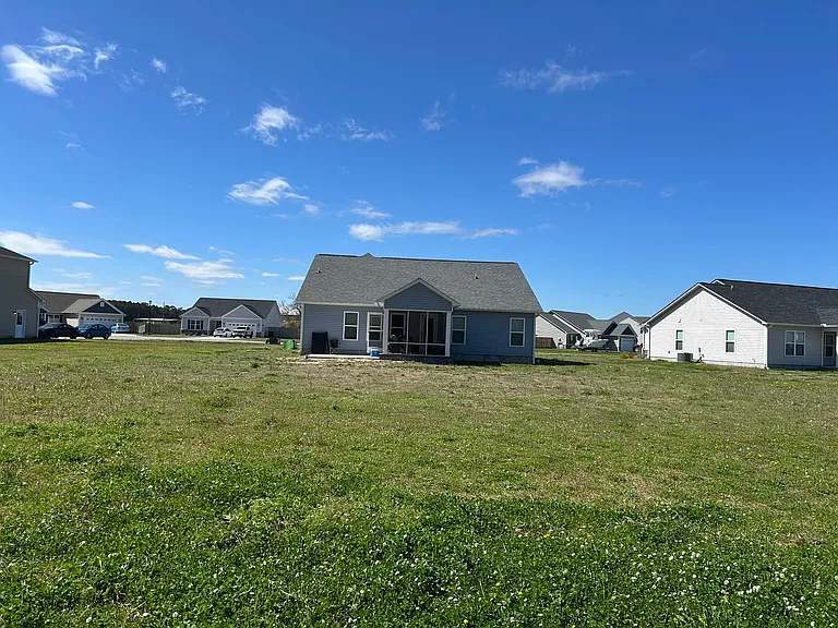 219 Grist Mill Dr — Photo 2