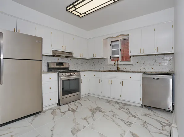 412 Walker St APT 3, Fairview, NJ 07022