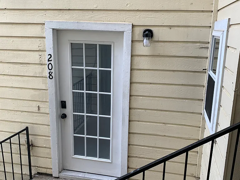 1804 E 66th Pl #E208 — Photo 11