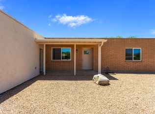 2061 N LAUREL Place, Huachuca City, AZ 85616